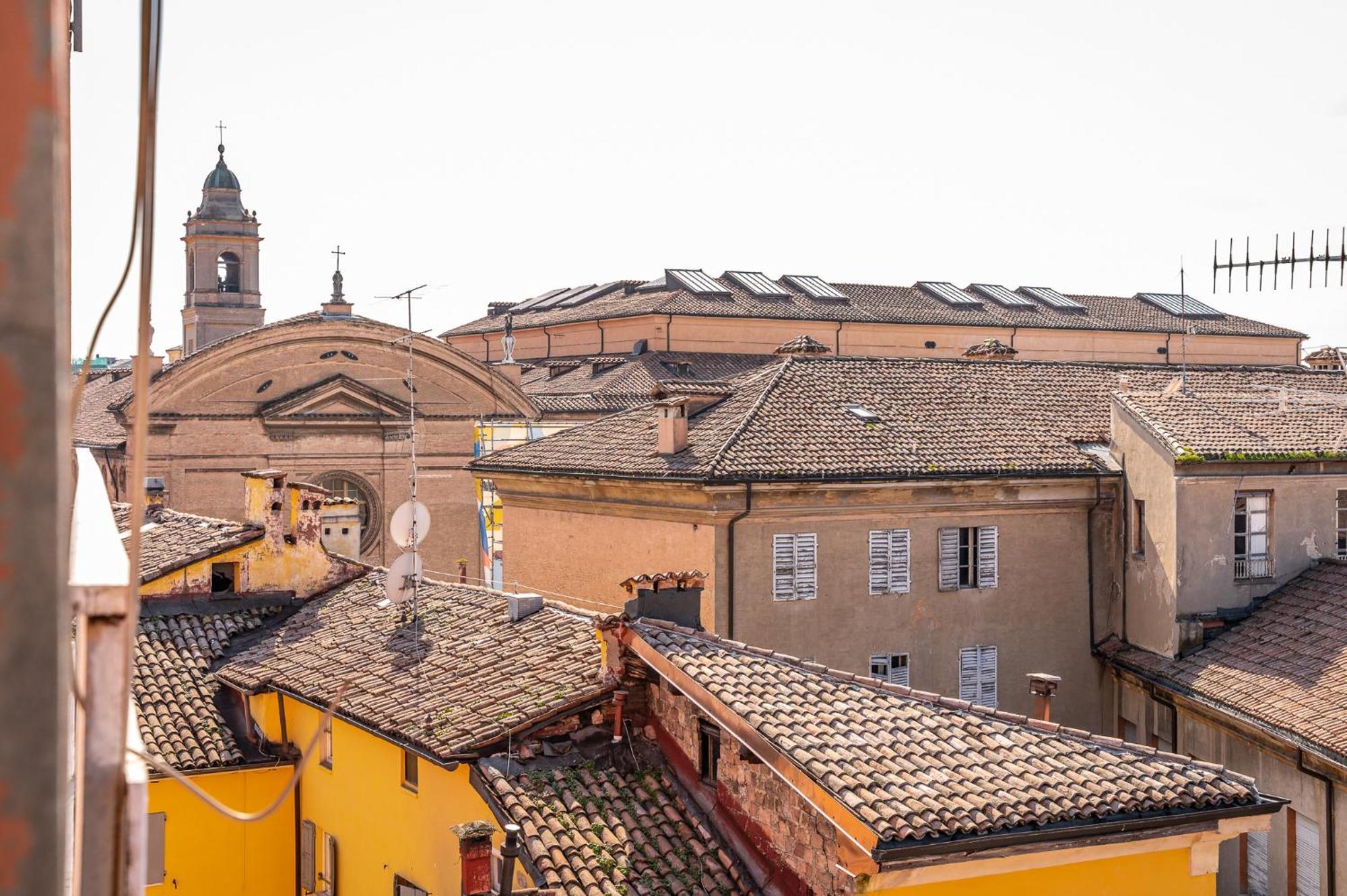 Casa Emilia - * In The Heart Of Modena * Διαμέρισμα Εξωτερικό φωτογραφία